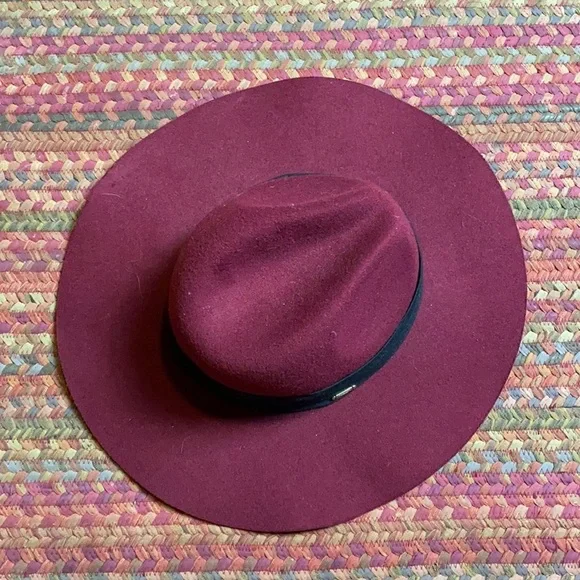 MAROON ABERCROMBIE FELT WIDE BRIMMED BOHO HAT - Picture 1 of 5